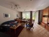 Ottobrunn: teil sanierte 4,5-Zimmer-Wohnung mit Süd-Loggia in ruhiger Wohnlage - Bild